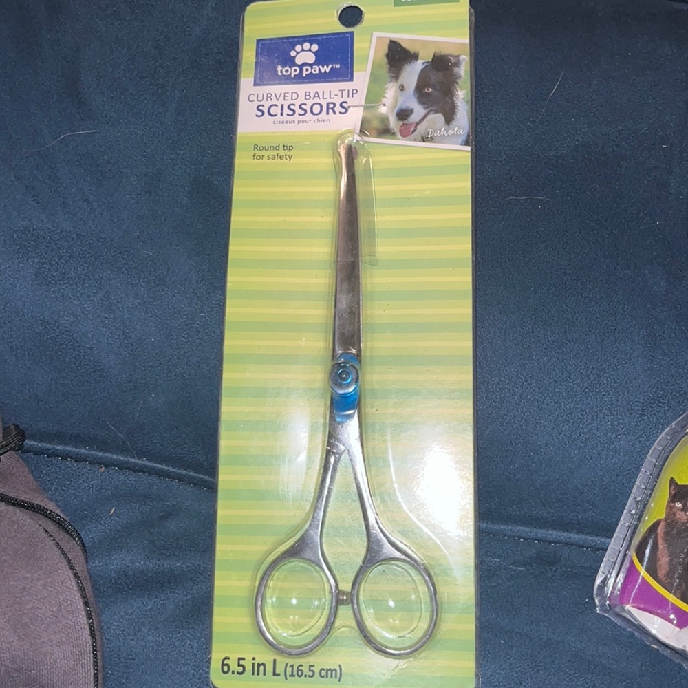 Curved Ball tip Scissors